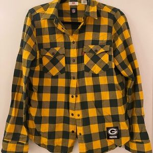 Packers Plaid Button Down Levi Shirt